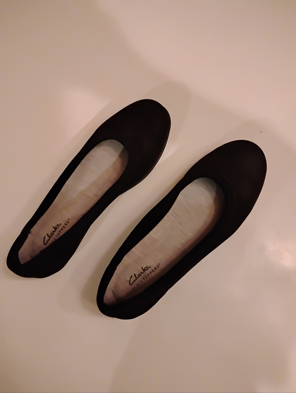 Clarks Black Women's Slip-On Lightweight  Ballet Flats Size 10